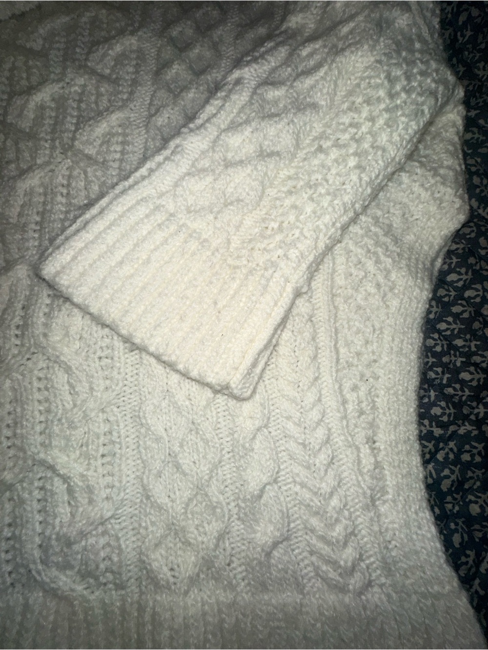 Ann Taylor Cream Cable-Knit Turtleneck Sweater - Picture 4 of 5